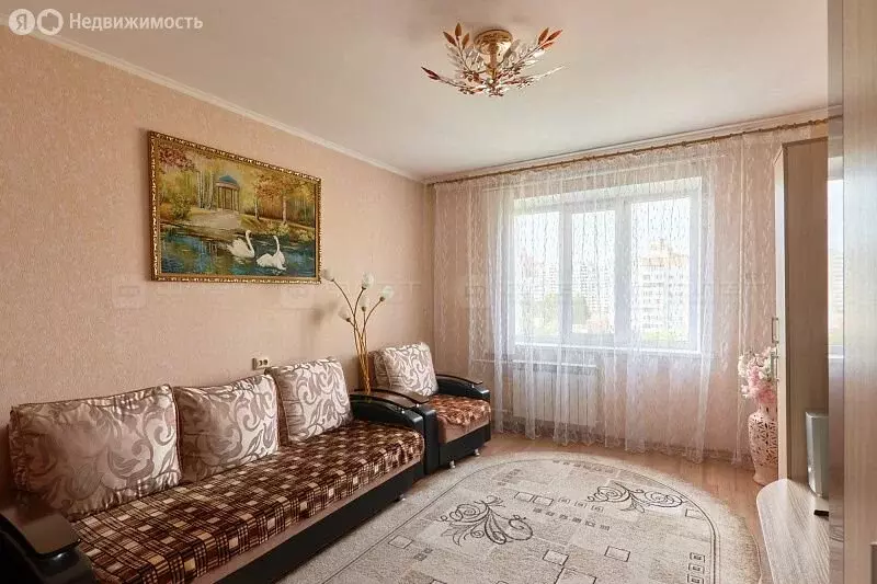 3-комнатная квартира: Казань, Ломжинская улица, 18 (68.1 м) - Фото 0