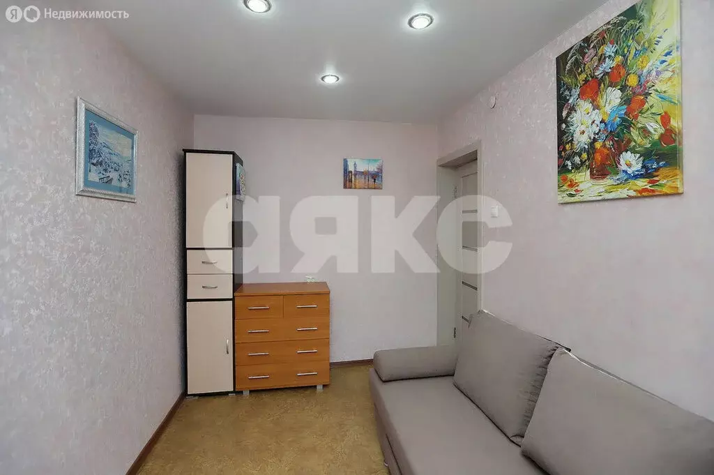 3-комнатная квартира: Липецк, бульвар имени Павла Шубина, 4 (62 м) - Фото 2