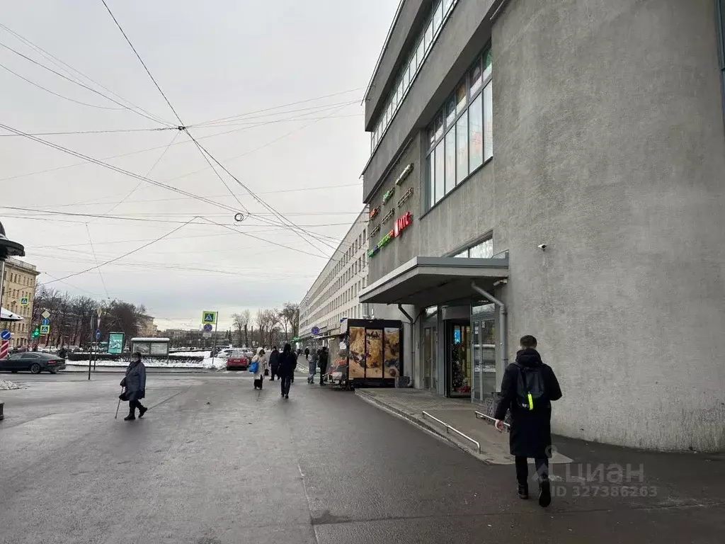 Торговая площадь в Санкт-Петербург пл. Стачек, 9 (109 м) - Фото 2