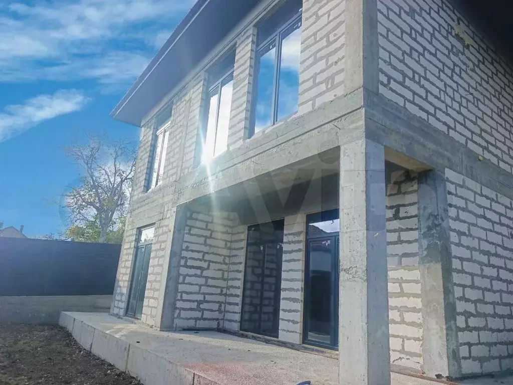 Дом в Севастополь ул. Планерная (255 м) - Фото 1