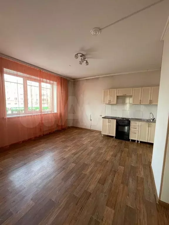 2-к. квартира, 70 м, 2/9 эт. - Фото 0