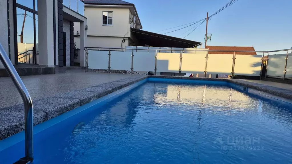 Дом в Краснодарский край, Сочи Белореченский пер., 1Г (180 м) - Фото 1