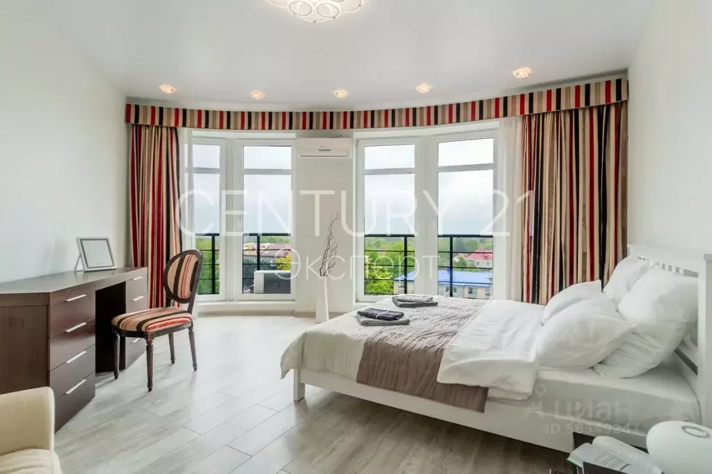 2-к кв. Калининградская область, Калининград просп. Мира, 84 (100.7 м) - Фото 2