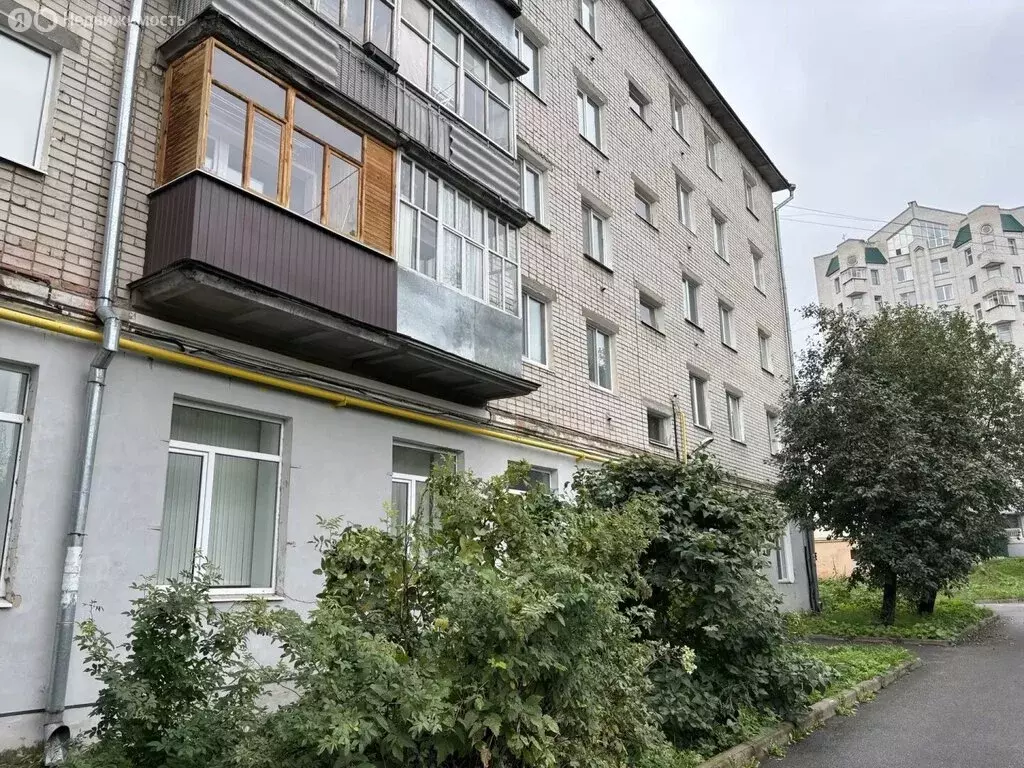 3-комнатная квартира: Казань, улица Академика Губкина, 28А (61.5 м) - Фото 1