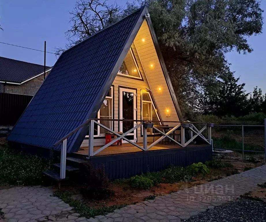 Дом в Астраханская область, Камызяк ул. Пушкина, 185А (40 м) - Фото 1