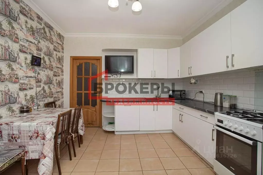 5-к кв. Севастополь просп. Победы, 44А (140.0 м) - Фото 2