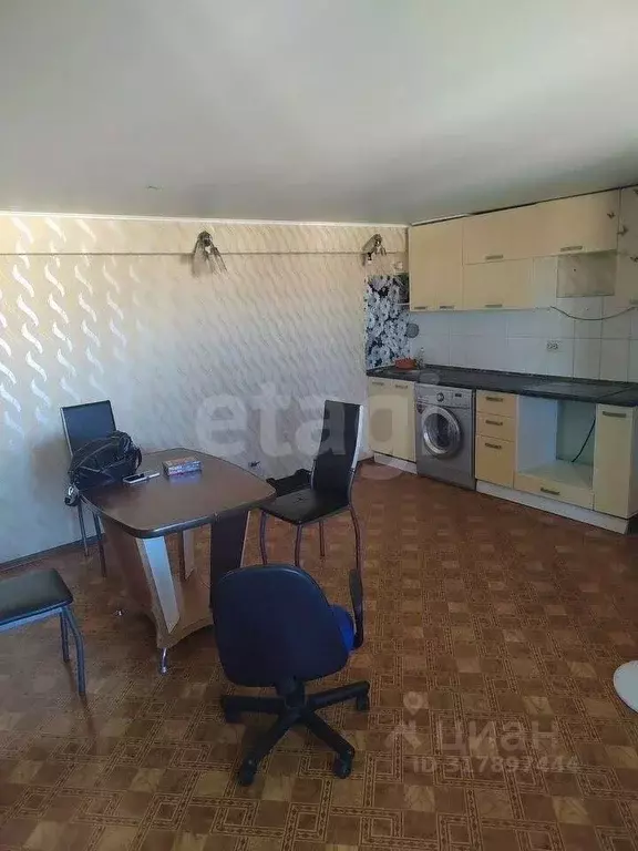 2-к кв. Тюменская область, Тюмень ул. Демьяна Бедного, 98к4 (57.0 м) - Фото 0