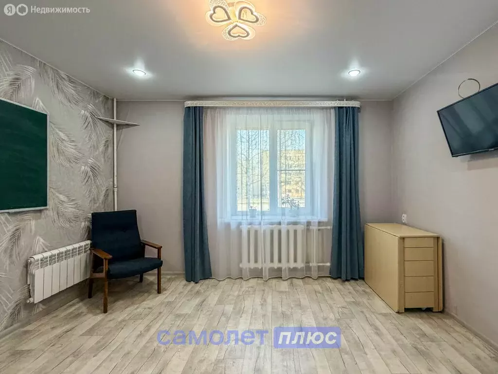 1-комнатная квартира: Чебоксары, проспект Мира, 94 (31.1 м) - Фото 1