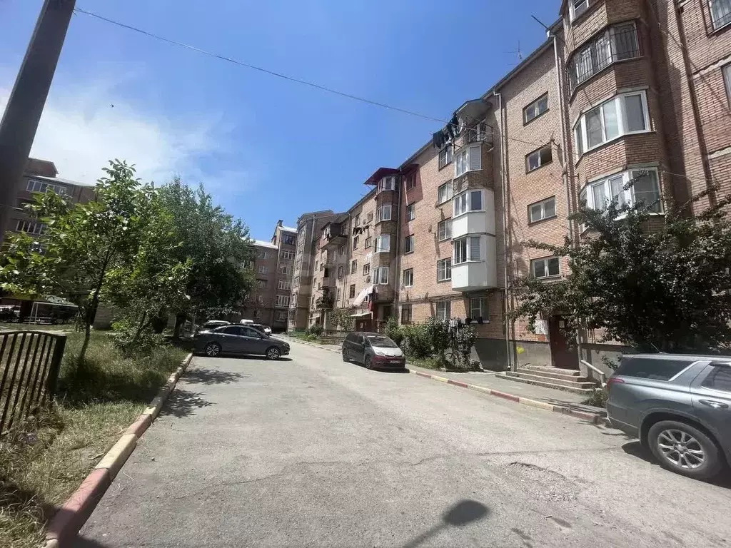 5-к кв. Северная Осетия, Владикавказ Весенняя ул., 1к5 (177.0 м) - Фото 1