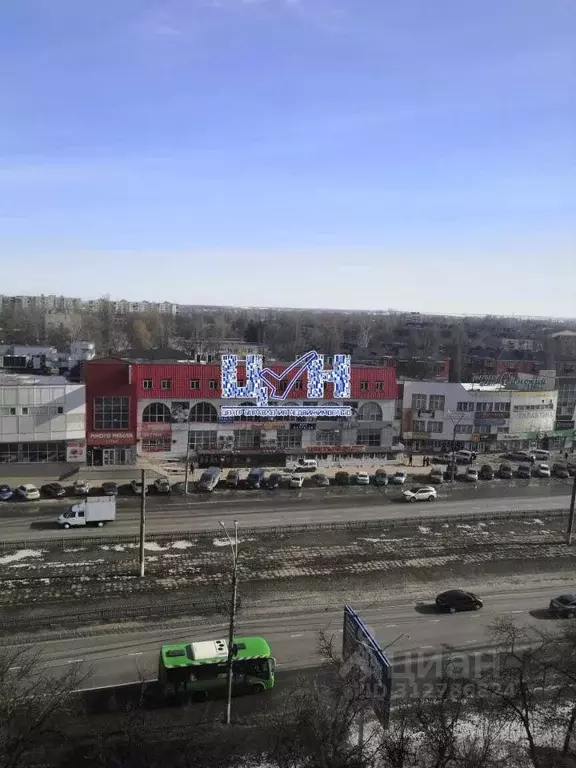 4-к кв. Курская область, Курск просп. Кулакова, 5 (70.0 м) - Фото 0