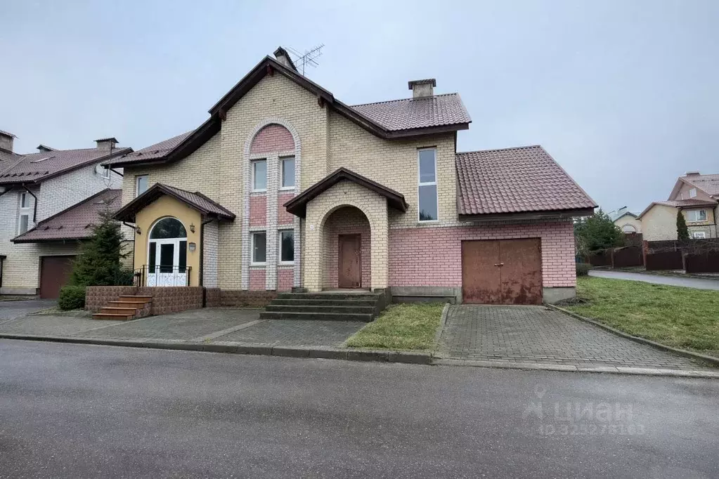 Таунхаус в Московская область, Дмитров ул. В.А. Новоселова, 14 (242 м) - Фото 1