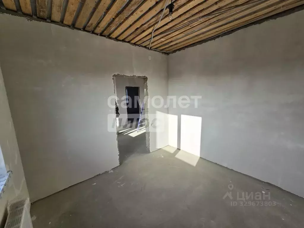 Дом в Краснодарский край, Тимашевский район, Днепровское с/пос, ... - Фото 1