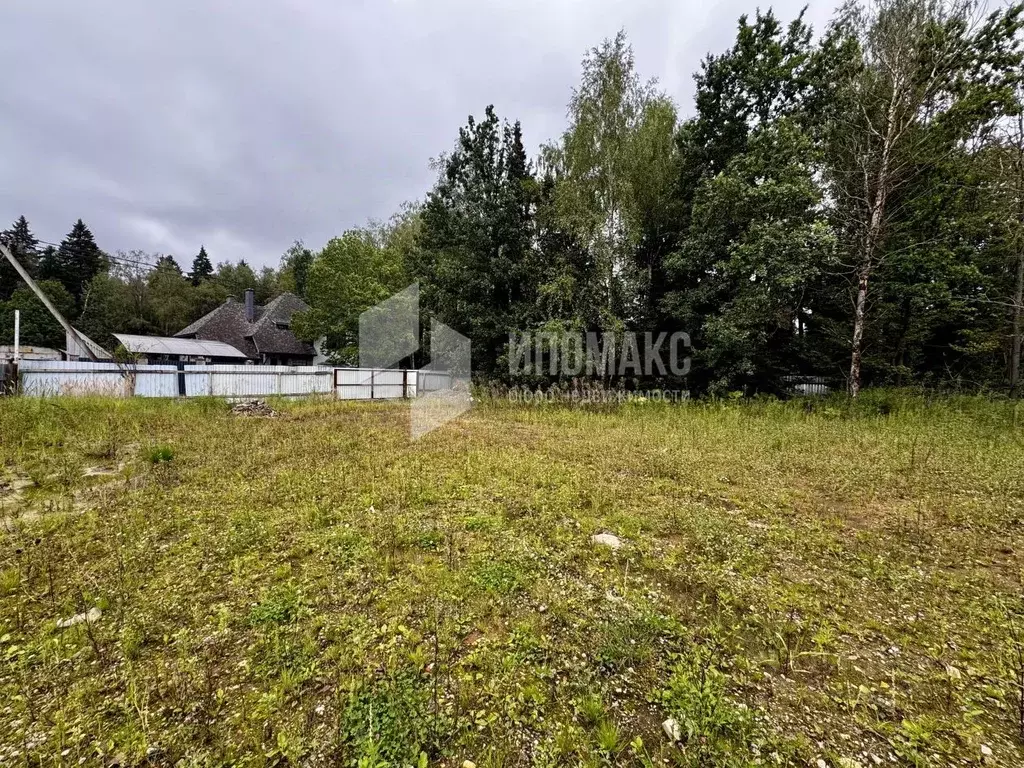 Участок в Московская область, Наро-Фоминский городской округ, д. ... - Фото 2
