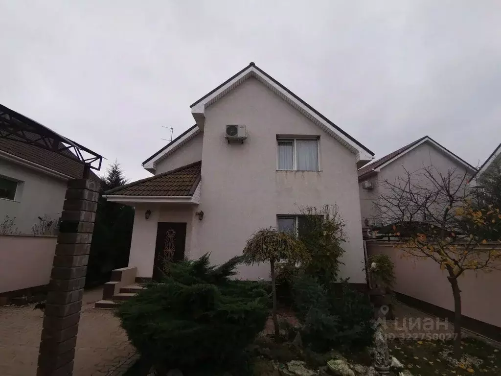 Дом в Крым, Евпатория городской округ, Заозерное пгт ул. Молодежная, 2 ... - Фото 1