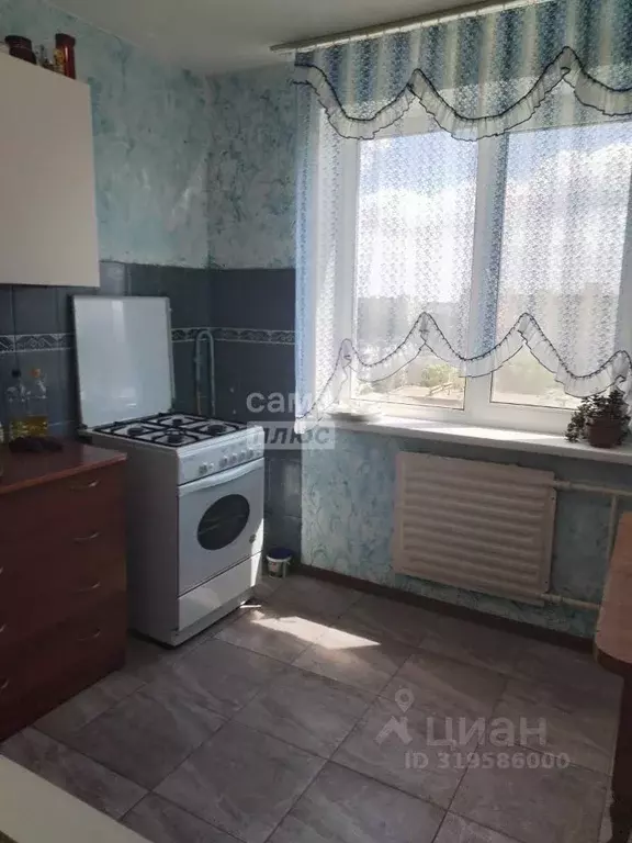 2-к кв. Саратовская область, Энгельс Полтавская ул., 38а (52.9 м) - Фото 0