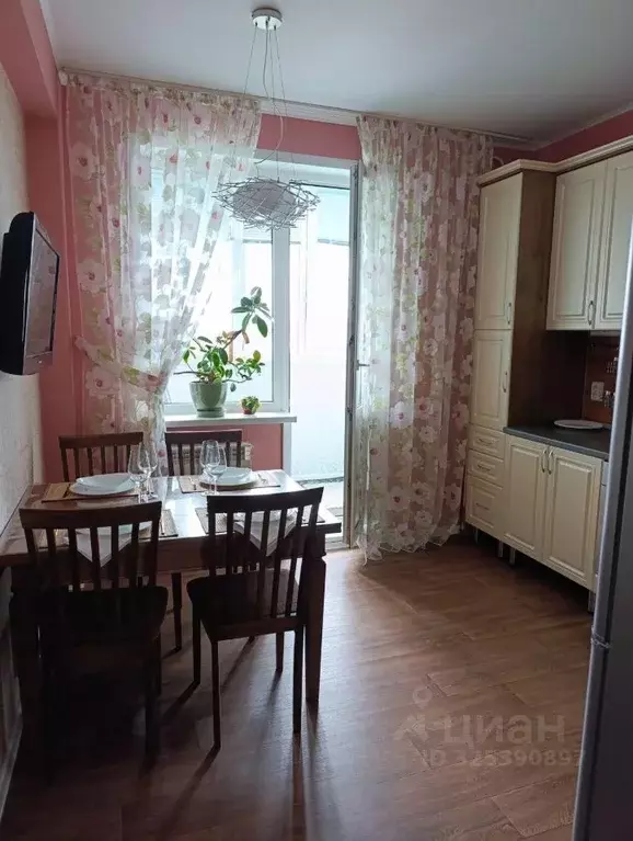 2-к кв. Пензенская область, Пенза ул. Антонова, 76 (60.0 м) - Фото 1