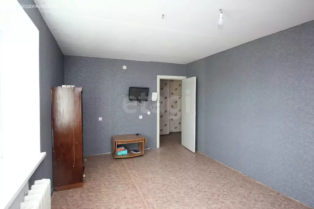 1-комнатная квартира: Вологодская область, рабочий посёлок Шексна, ... - Фото 2