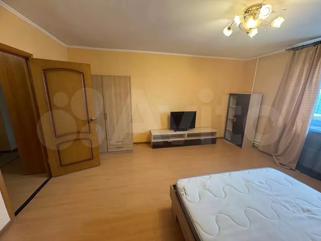 1-к. квартира, 50 м, 12/17 эт. - Фото 1