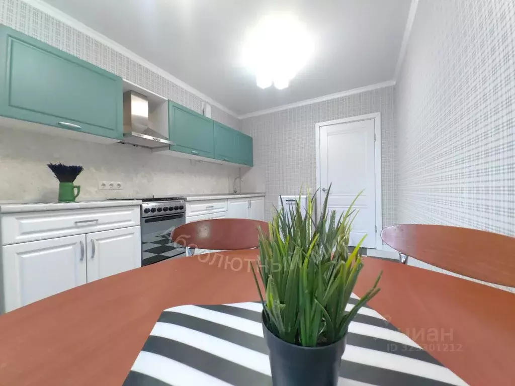 2-к кв. Башкортостан, Уфа ул. Пушкина, 109 (75.0 м) - Фото 1