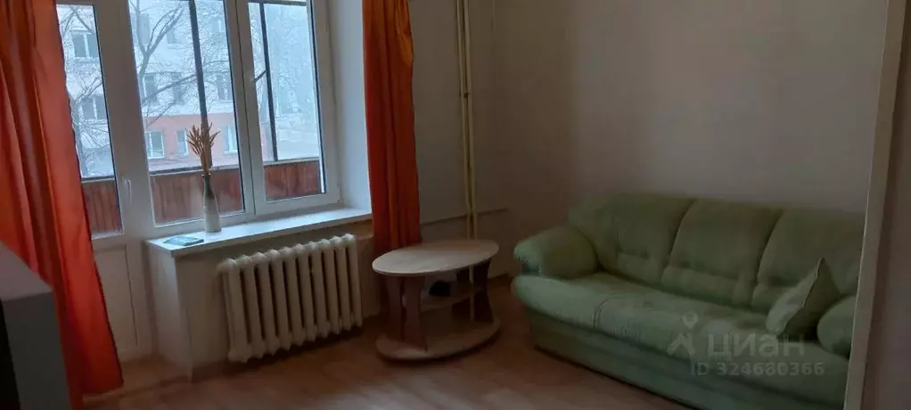 Комната Челябинская область, Челябинск ул. Савина, 4 (17.0 м) - Фото 1