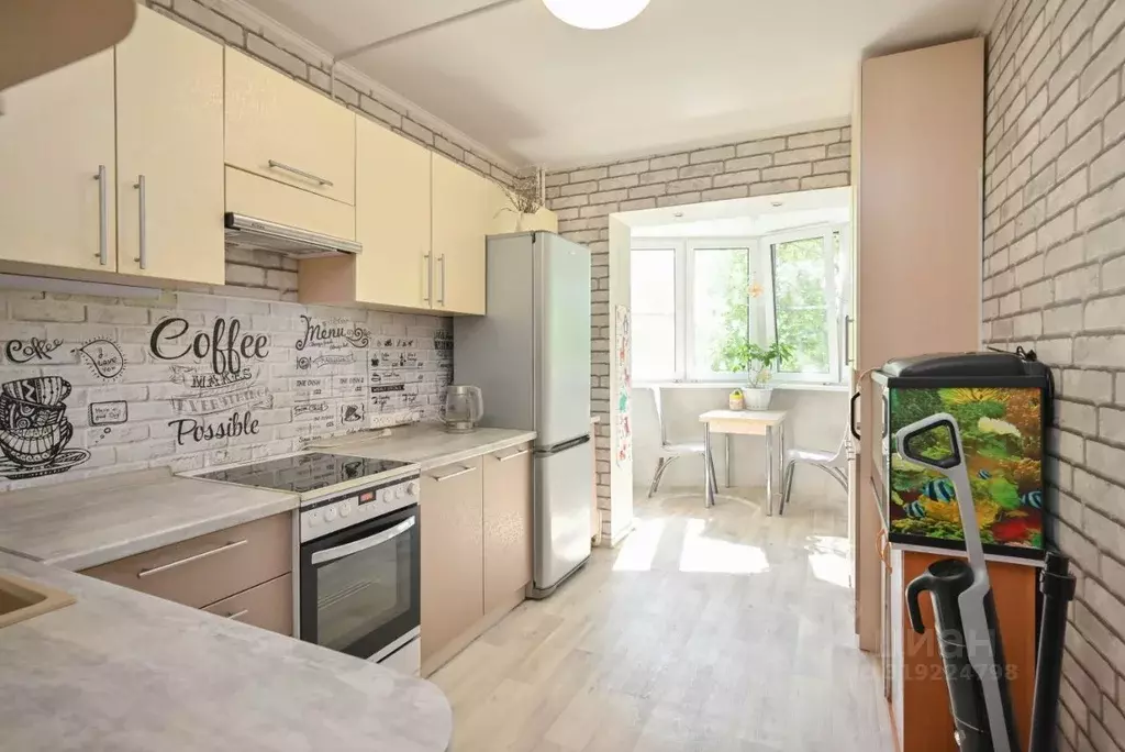 2-к кв. Красноярский край, Красноярск ул. Академика Вавилова, 25Б ... - Фото 0