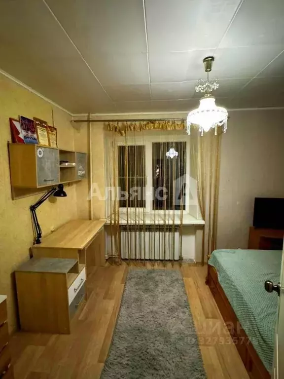 Комната Ростовская область, Шахты Неглинская ул., 33 (47.9 м) - Фото 1