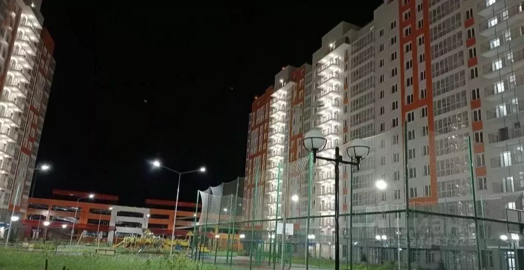 3-к кв. Красноярский край, Красноярск ул. Лесников, 37Б (70.0 м) - Фото 2