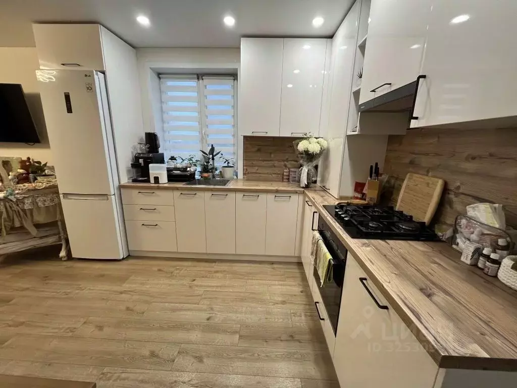 2-к кв. Костромская область, Кострома ул. Виктора Розова, 21 (50.0 м) - Фото 2