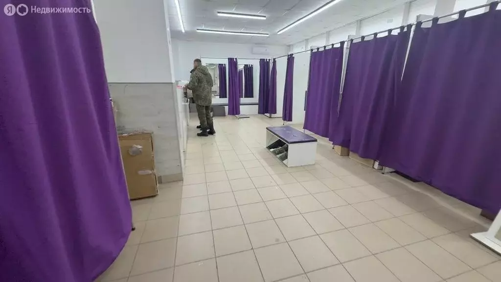 Торговая площадь (170 м) - Фото 2