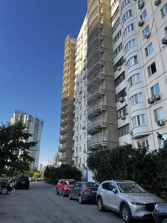 5-к кв. Москва ул. Коштоянца, 47к1 (135.0 м) - Фото 1