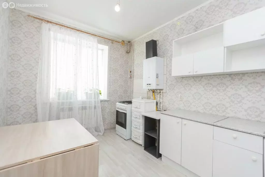 2-комнатная квартира: село Ивановка, улица Маяковского, 2/1 (51 м) - Фото 1