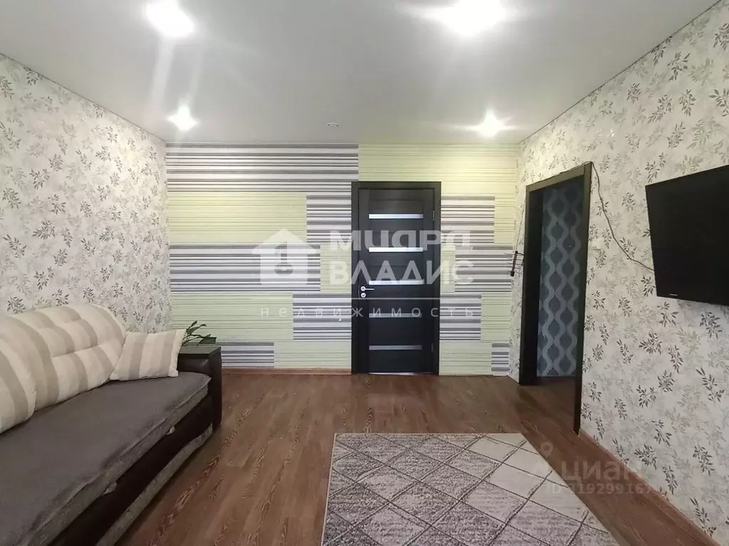3-к кв. Омская область, Азовский Немецкий Национальный район, с. ... - Фото 1