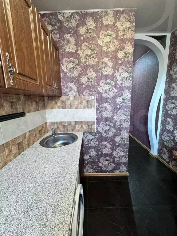 1-к. квартира, 32 м, 2/5 эт. - Фото 1