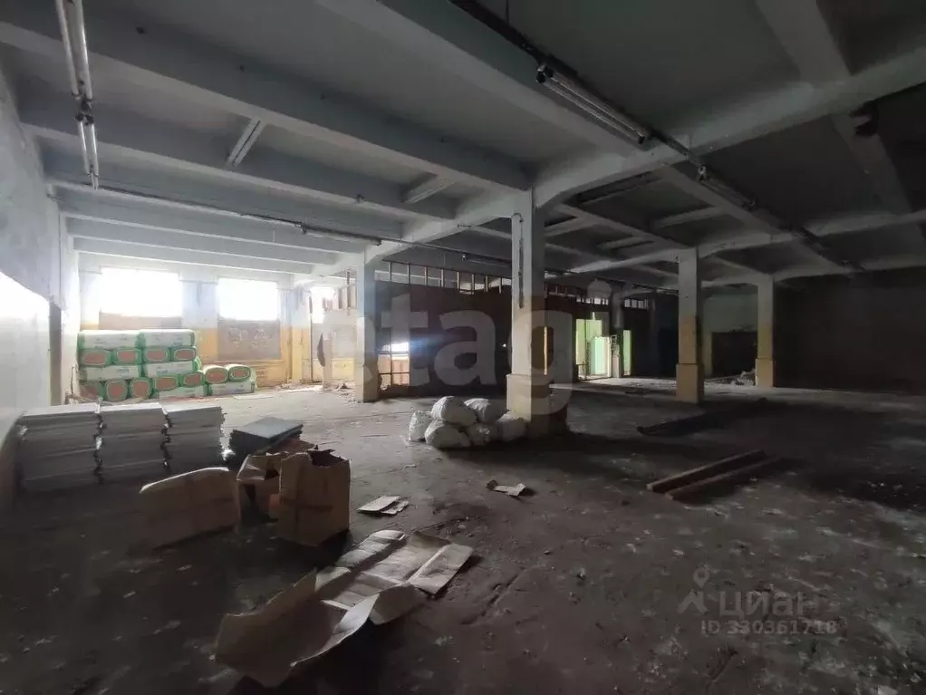 Склад в Свердловская область, Екатеринбург ВИЗ жилрайон, Русь-2 жилой ... - Фото 2