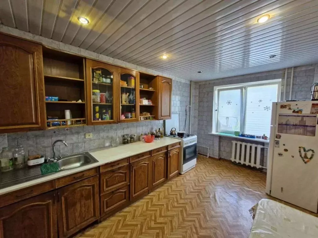 3-к кв. Ставропольский край, Ессентуки ул. Маяковского (99.4 м) - Фото 0