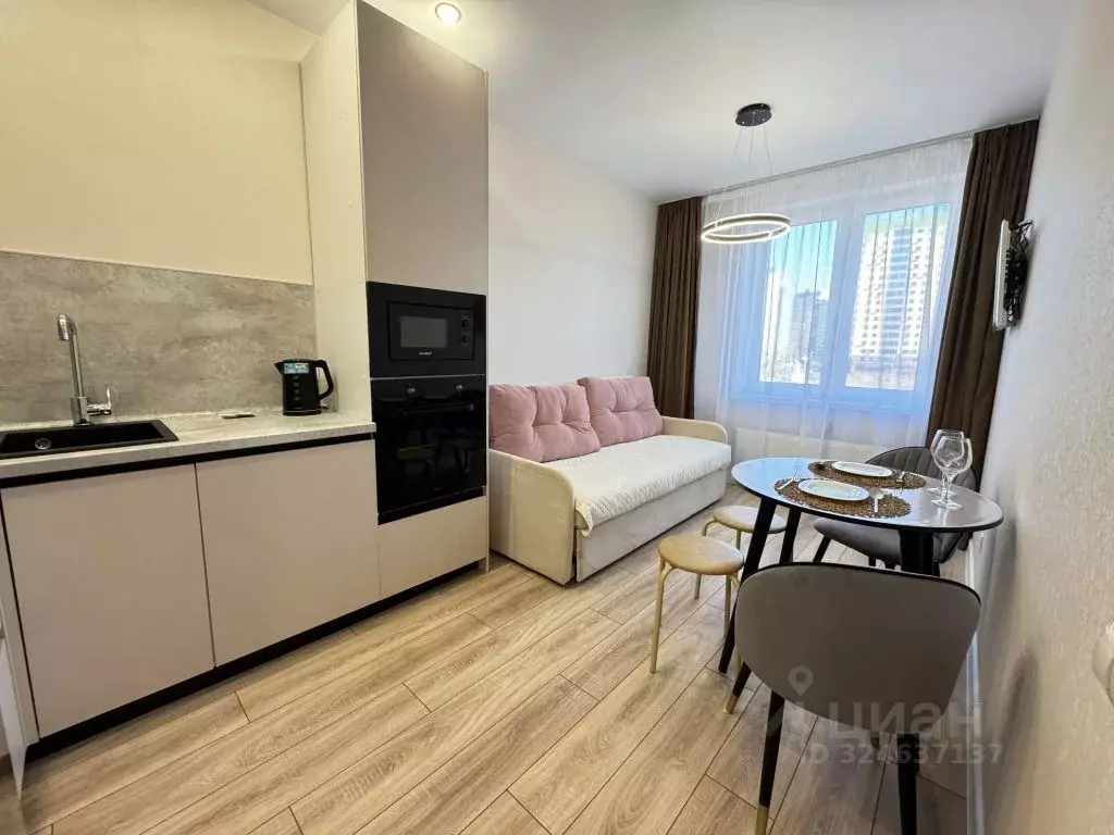 1-к кв. Тюменская область, Тюмень Новгородская ул., 22 (34.0 м) - Фото 1