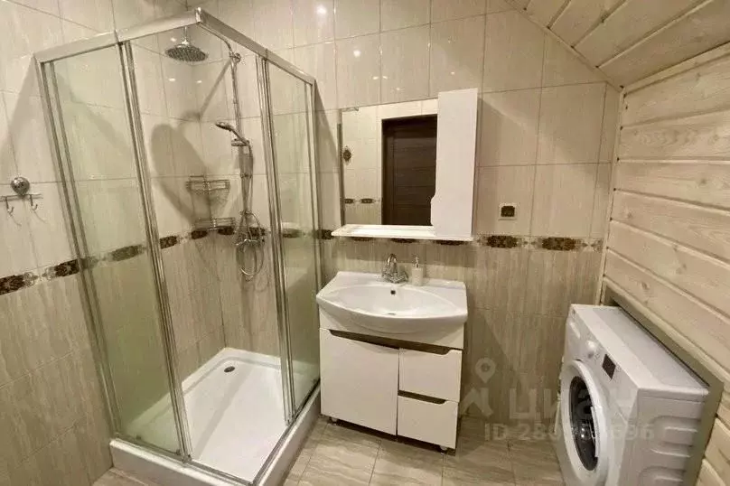 Дом в Башкортостан, Белорецкий район, Абзаковский сельсовет, с. ... - Фото 2