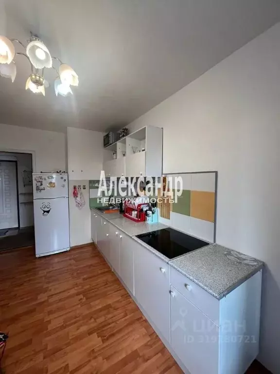 1-к кв. Ленинградская область, Мурино Всеволожский район, бул. ... - Фото 0