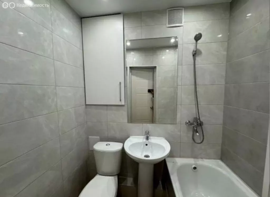 1-комнатная квартира: Якутск, улица Горького, 92 (30 м) - Фото 2