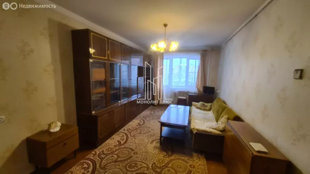 2-комнатная квартира: Ломоносов, Швейцарская улица, 8к2 (44.6 м) - Фото 1