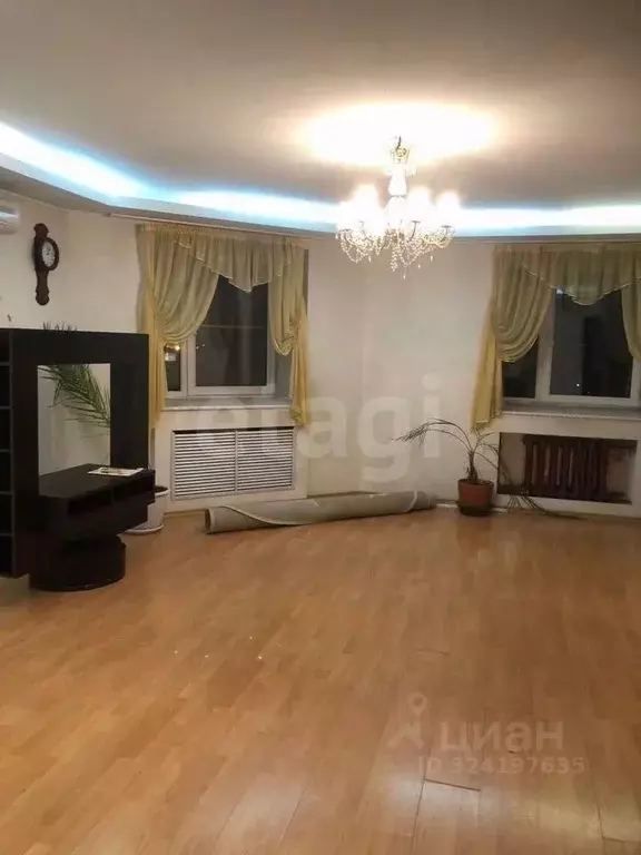 3-к кв. Пермский край, Пермь Кировоградская ул., 68 (108.6 м) - Фото 1