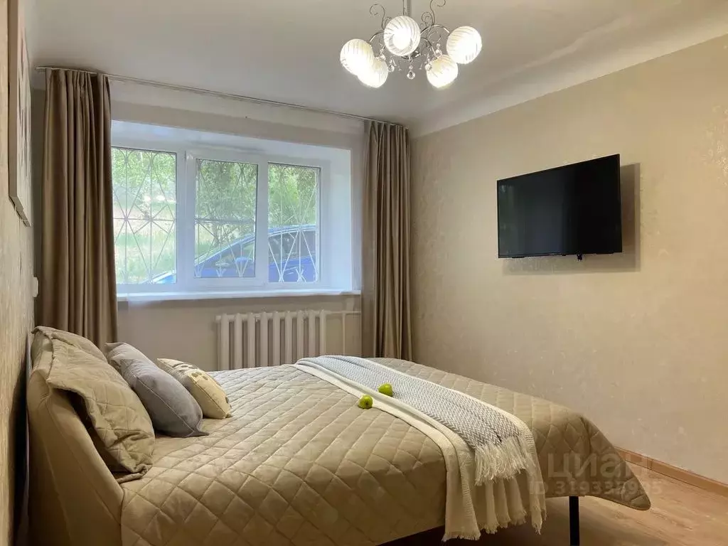 2-к кв. Бурятия, Улан-Удэ ул. Бабушкина, 23 (50.0 м) - Фото 1