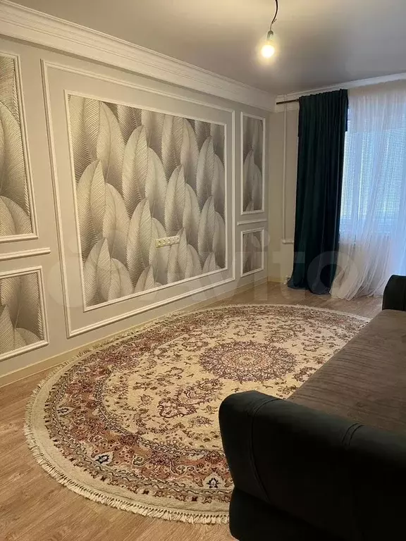 2-к. квартира, 73 м, 5/10 эт. - Фото 0