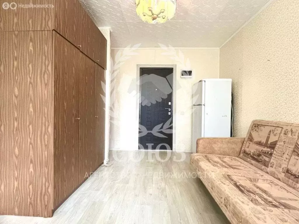 1к в 5-комнатной квартире (12.8 м) - Фото 1
