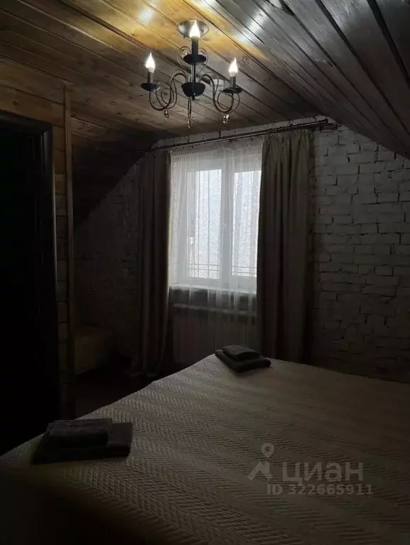 Комната Кабардино-Балкария, Эльбрусский район, с. Терскол ул. Азау, 16 ... - Фото 1