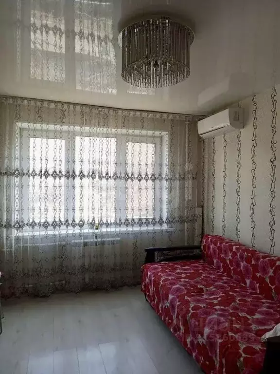 Студия Приморский край, Владивосток ул. Кирова, 64 (17.2 м) - Фото 1