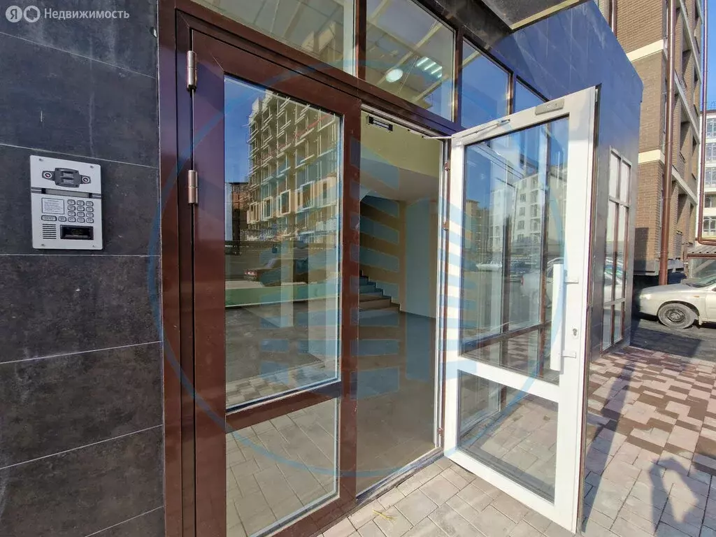 2-комнатная квартира: Ессентуки, Октябрьская улица, 8/5 (74.4 м) - Фото 2