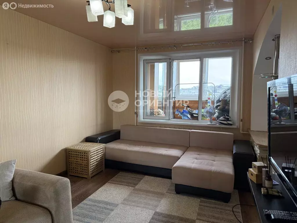 2-комнатная квартира: Первоуральск, улица Емлина, 1А (47.8 м) - Фото 1