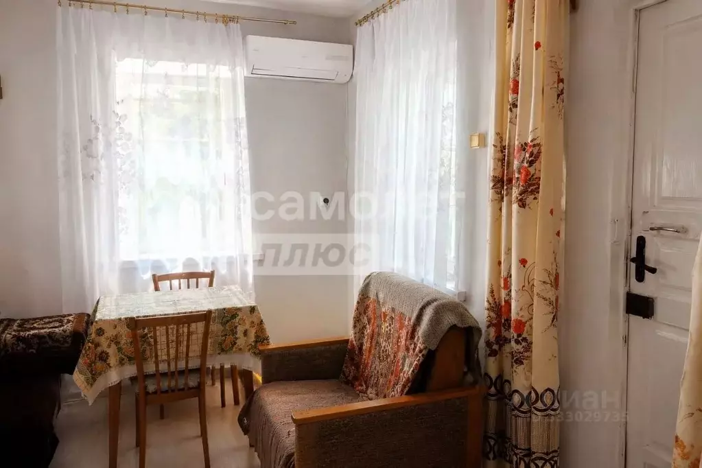 Дом в Краснодарский край, Приморско-Ахтарск ул. Горшковой, 145 (33 м) - Фото 2