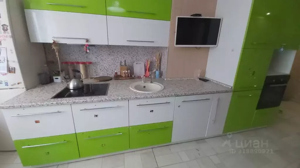 2-к кв. Ивановская область, Кохма ул. Ивановская, 73К2 (75.0 м) - Фото 1